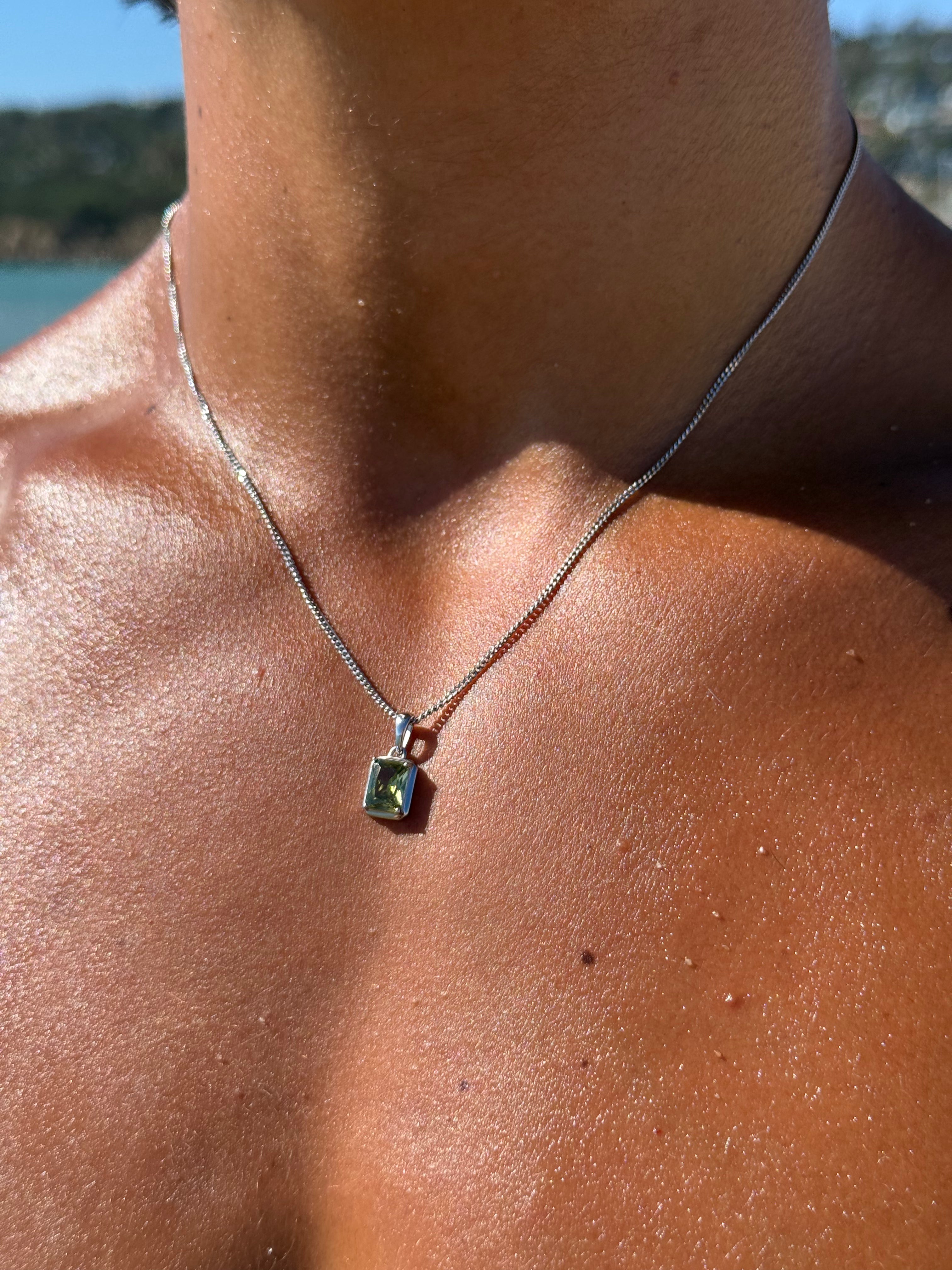 Mediterranean Olive stone chain -Silver