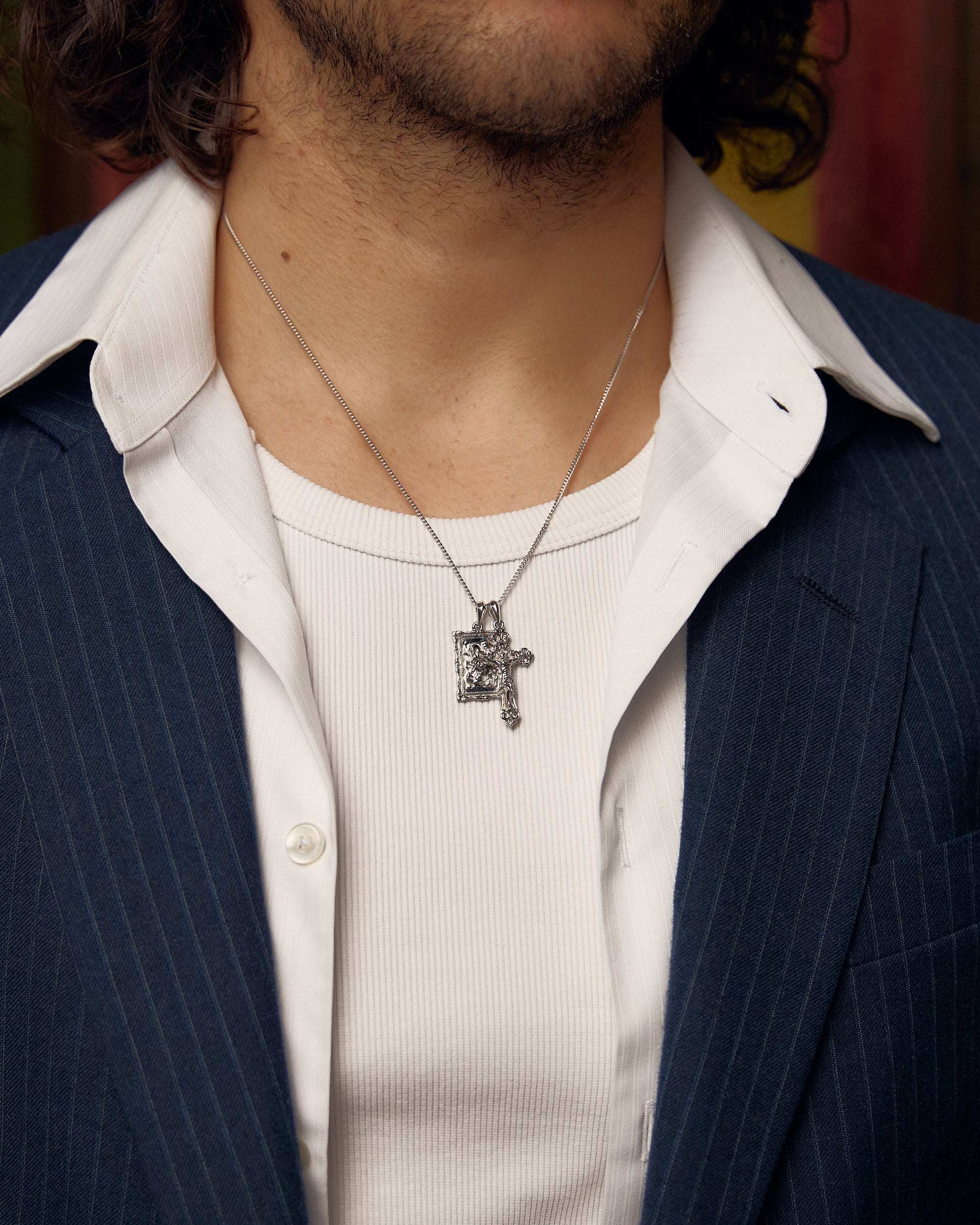 Motif crucifix x St George frame - Silver