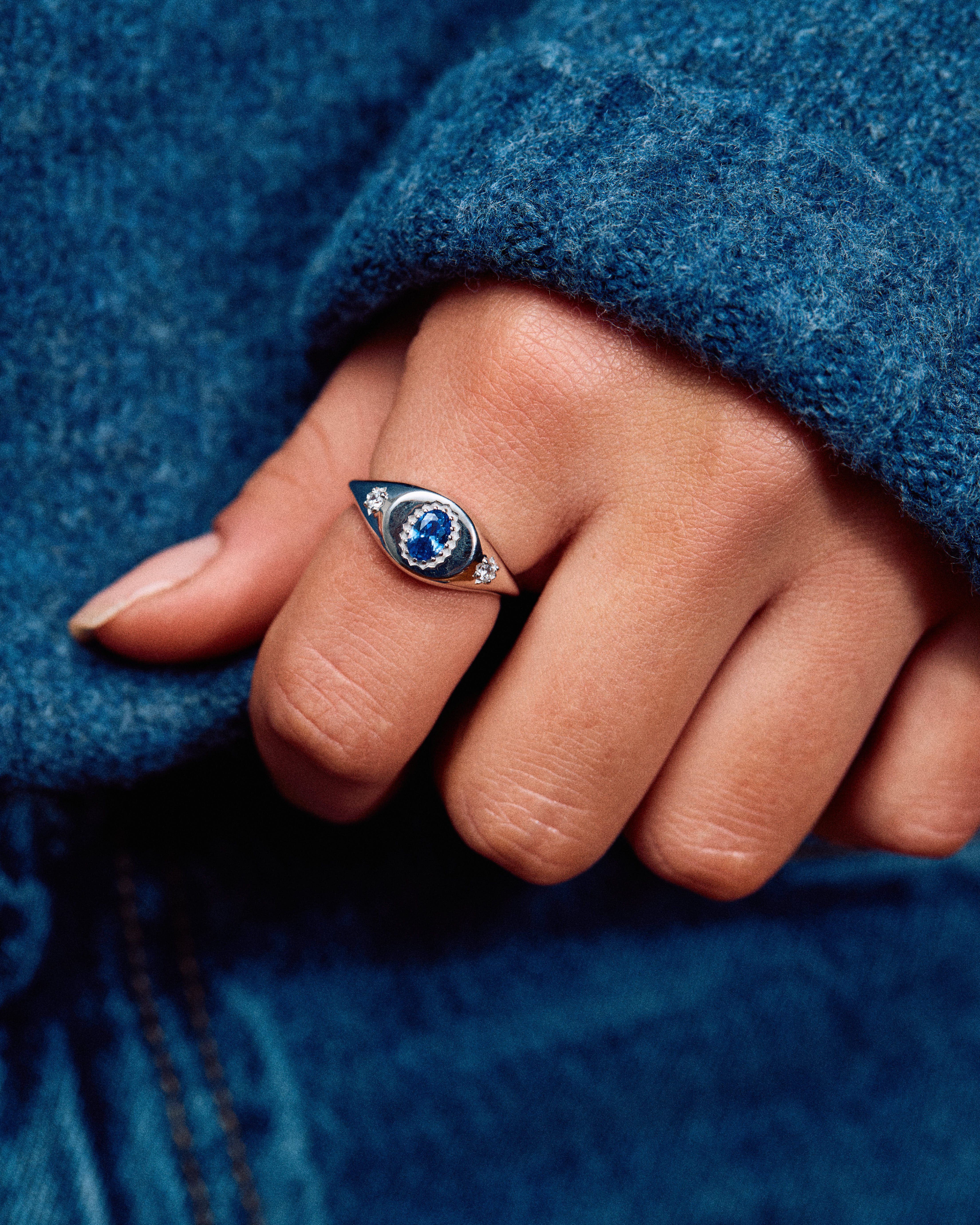 The Sapphire Sun Ring - Silver