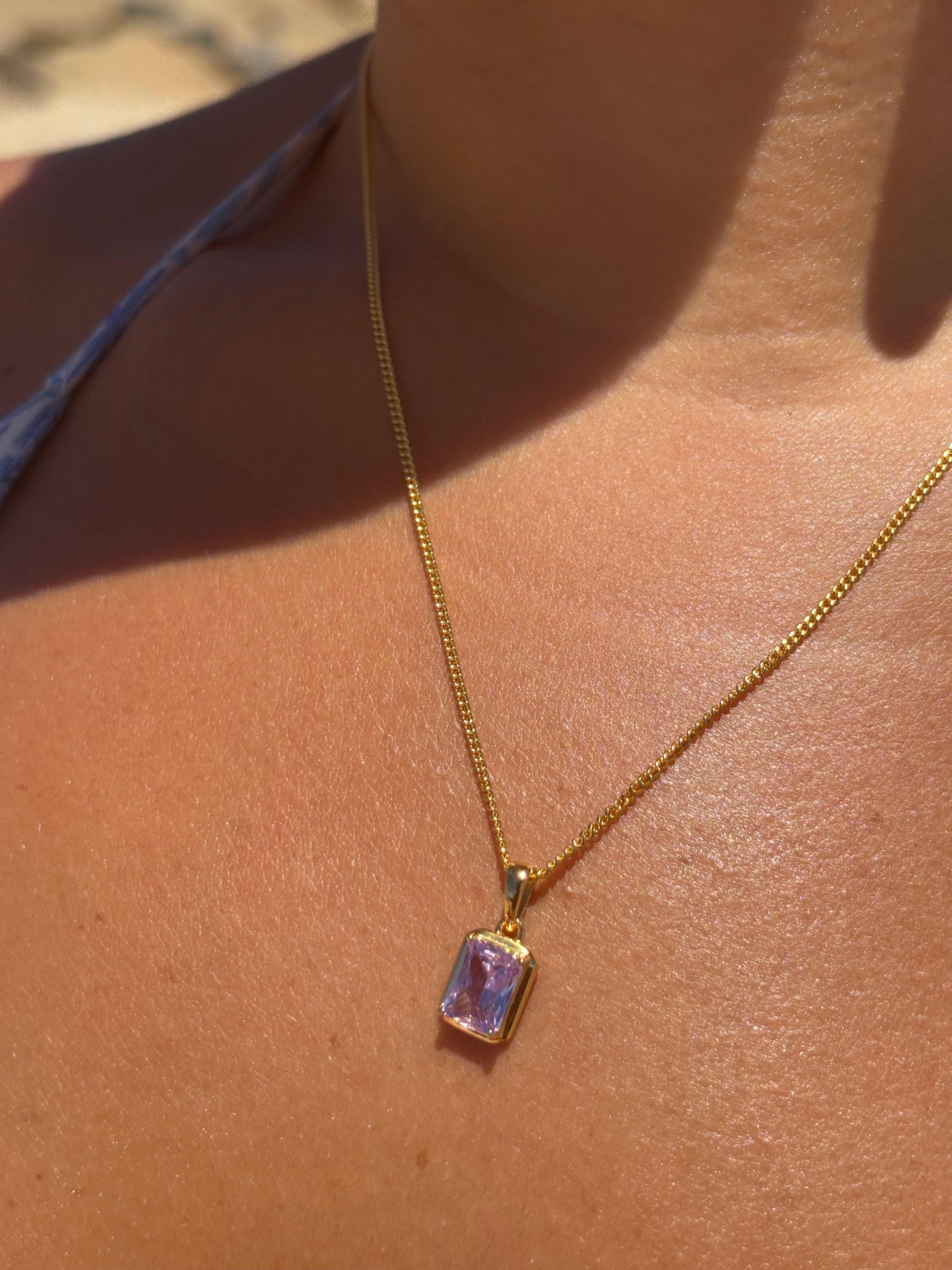 The Lavender stone chain - Gold