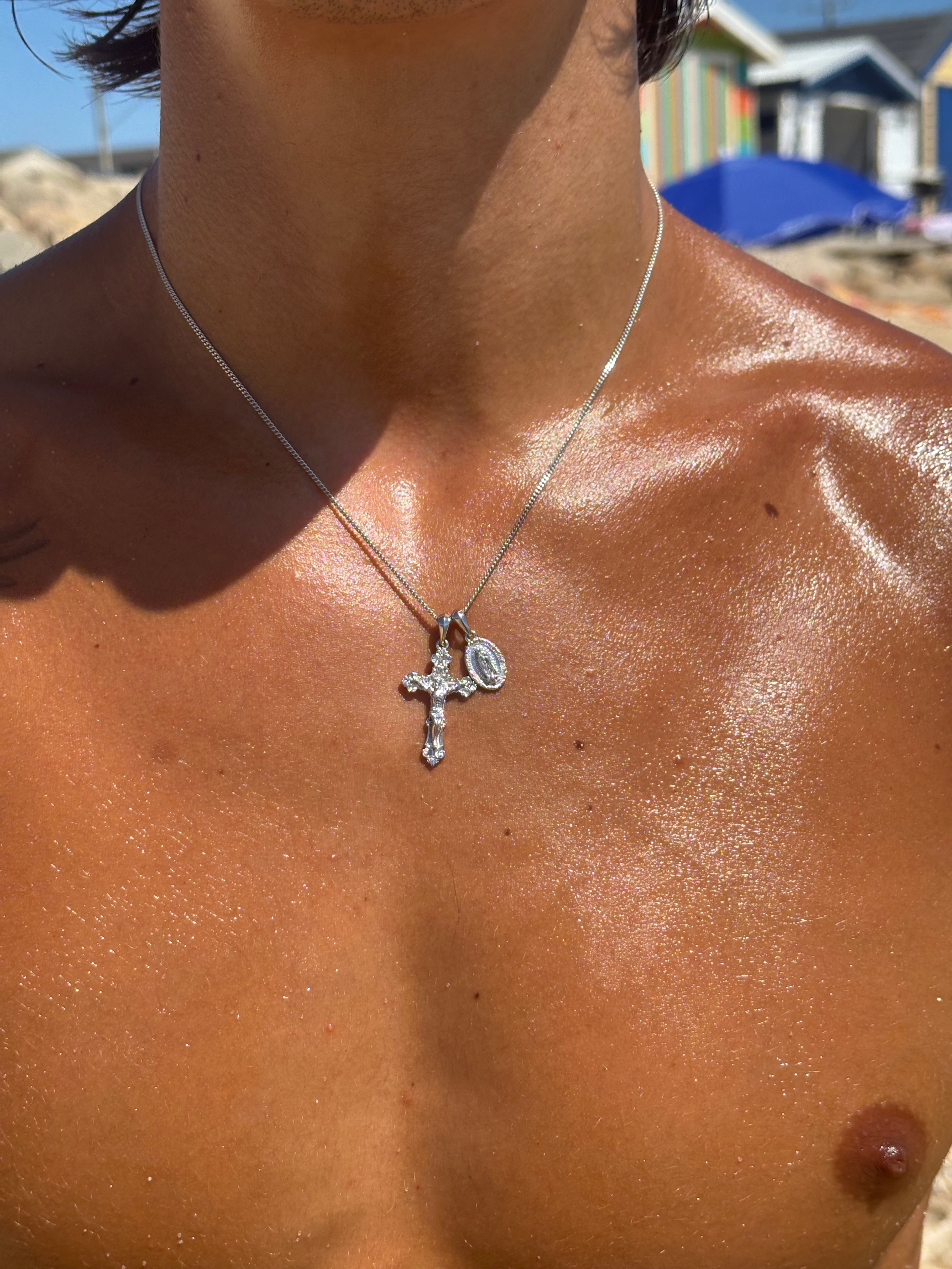 Motif crucifix x Mini Guadalupe pendant stack - Silver