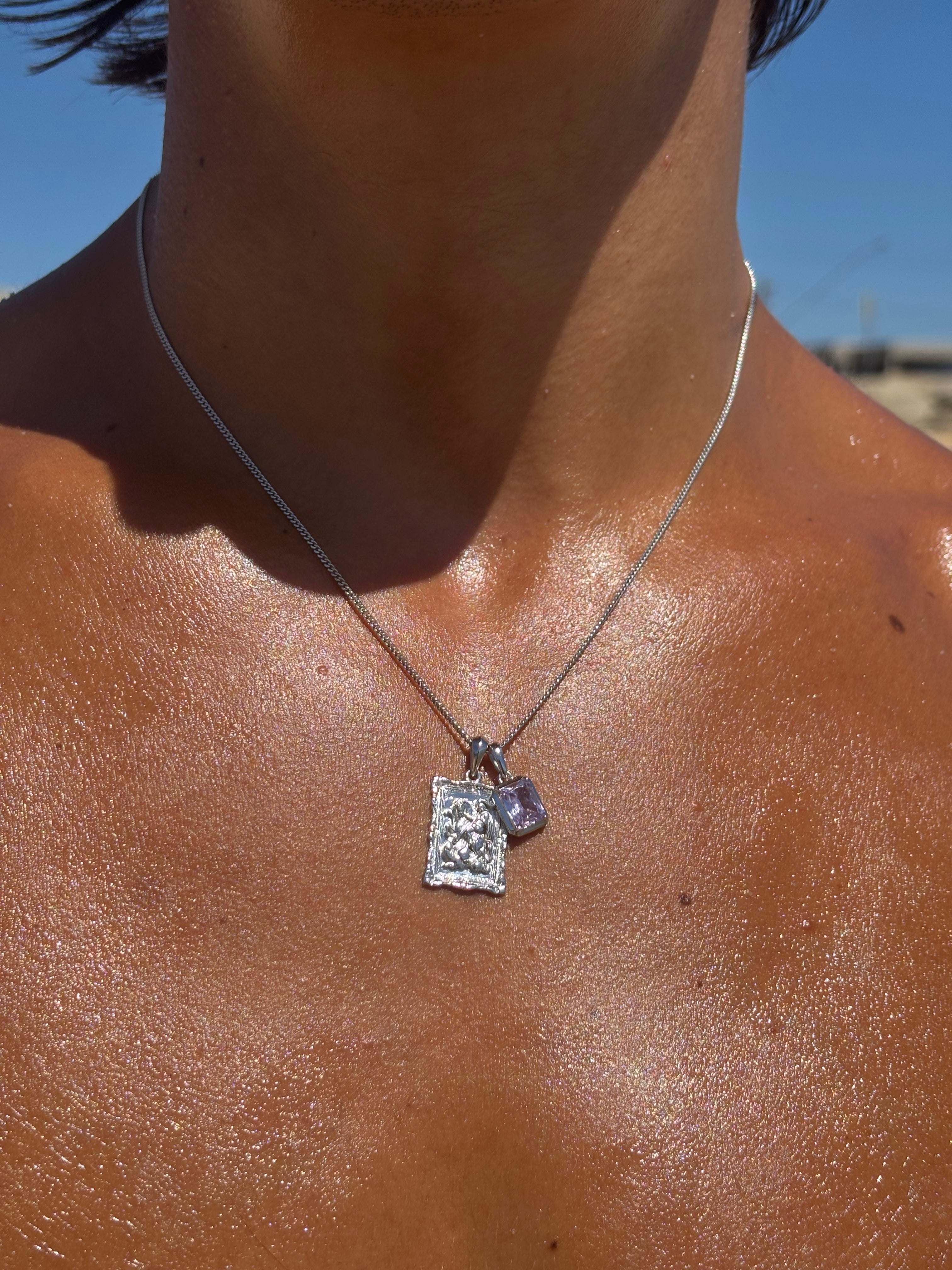 St George frame x Lavender stone - Silver